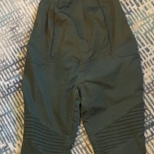 size 6 green maternity over the bump skinny jeans